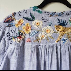 JOHNNY WAS | Indraa Puff Sleeve Effortless Embroidered Blouse | L